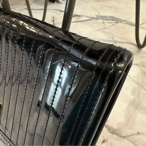 Ted Baker |  Black Clutch with Ribbed Texture - Picture 3 of 9